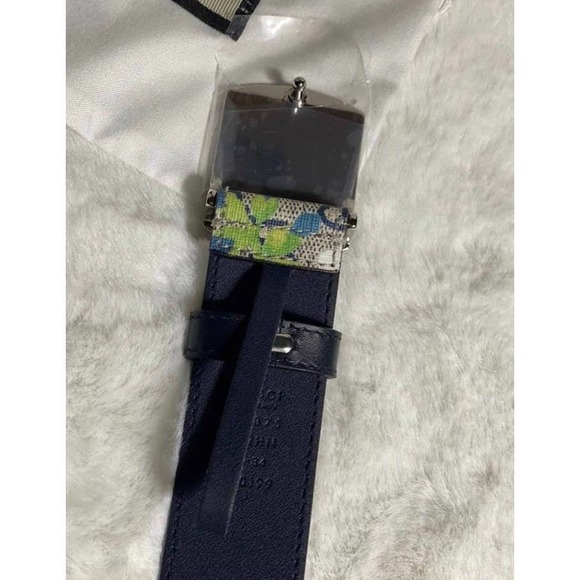 🌀⭐️🥶GUCCI Blooms GG Supreme Coated Canvas / Leather Belt w/ Navy Back - Picture 3 of 7